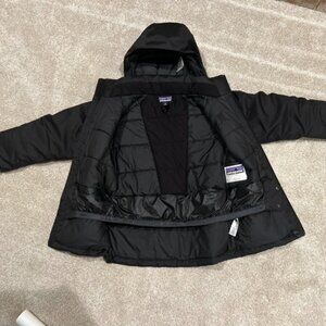 Patagonia Boys’ Snowshot Jacket – Black, Size XL (14), Excellent Condition